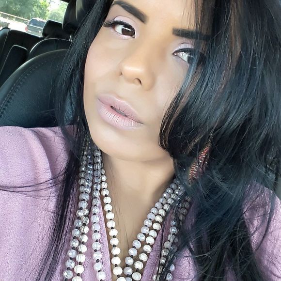 Meet your Posher, Martha - Picture 1 of 1